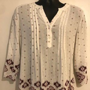 Fun2Fun - White Henley Blouse - Size Medium